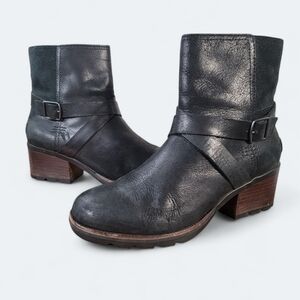Sorel Cate Black Leather Waterproof Moto Boots Size 7.5